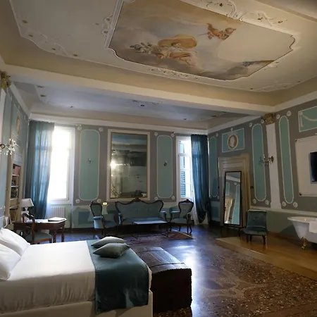 Апартаменты Residenza Palazzo Negri *